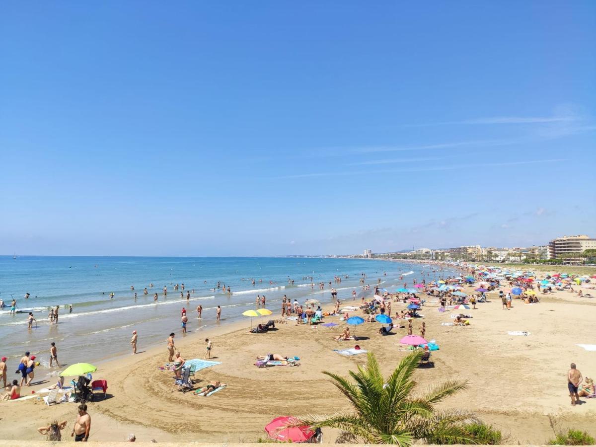 Desvalls Calafell Buitenkant foto